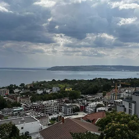 Хотел Quartz Briz 3*