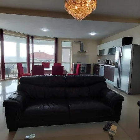 Quartz Briz Hotel